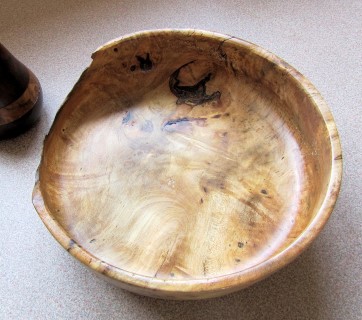 Tony Flood won a commended certificate for this bowl